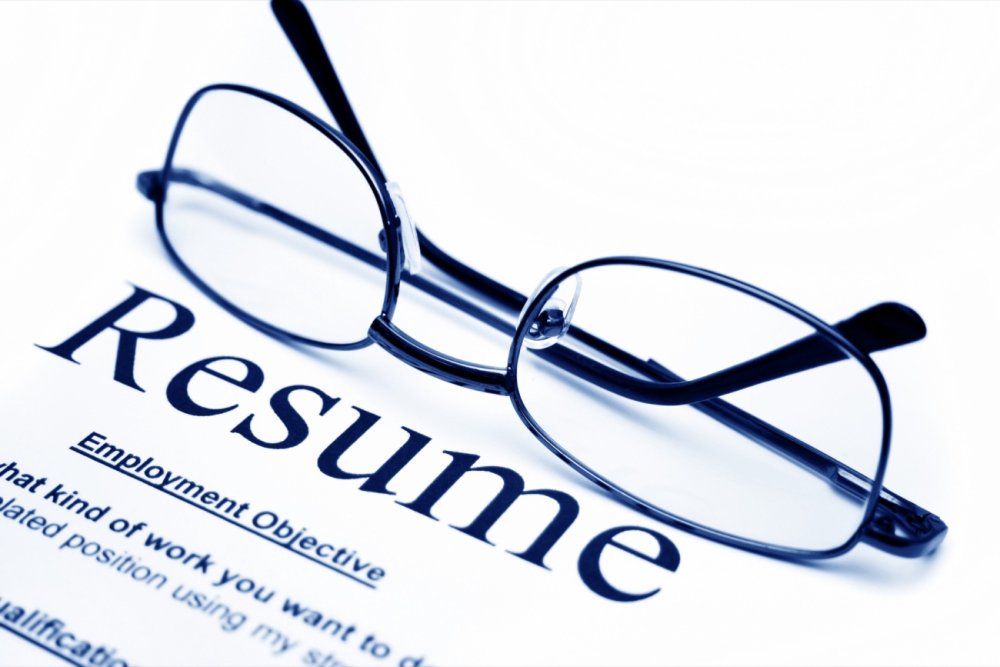 Resume-writing service