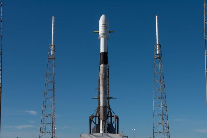 That's a dirty Falcon 9 first stage rocket on the pad for the Amos-17 launch.