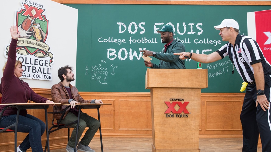 Football star Martellus Bennett quizzes football fans at the Dos Equis College Football Football College Bowl Game