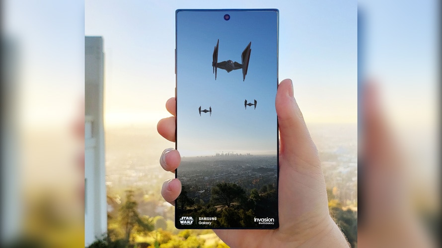 Samsung device with AR Star Wars ships