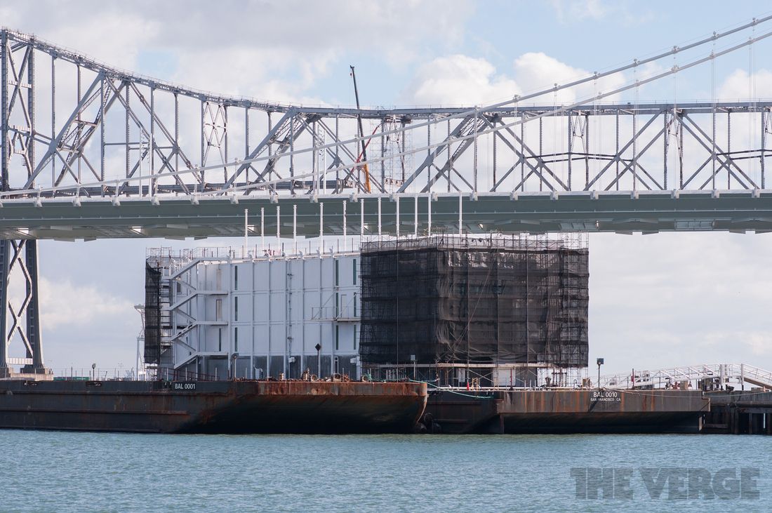 Google Barge SF (stock)