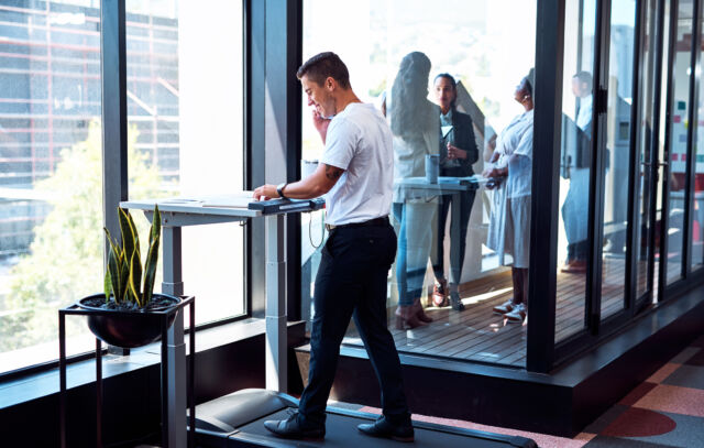 Look at this healthy guy right here, running while he works.