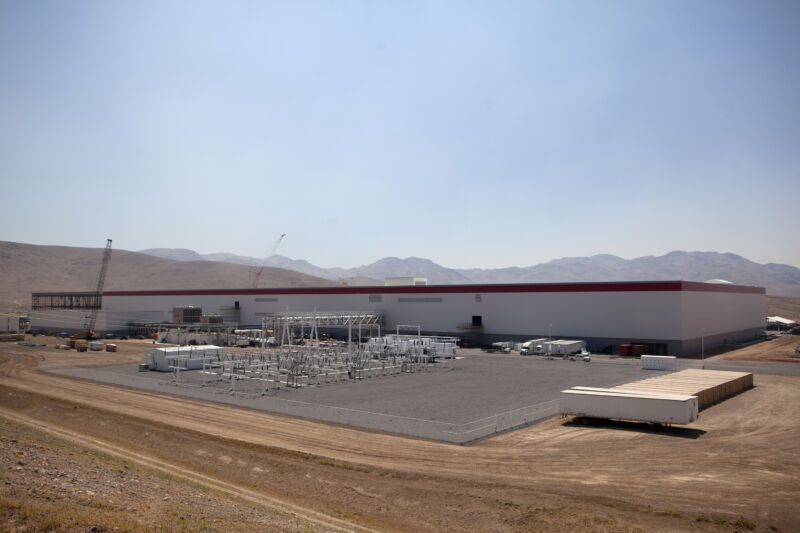 The Tesla Gigafactory under construction in 2016. Tripp would start work there the following year.