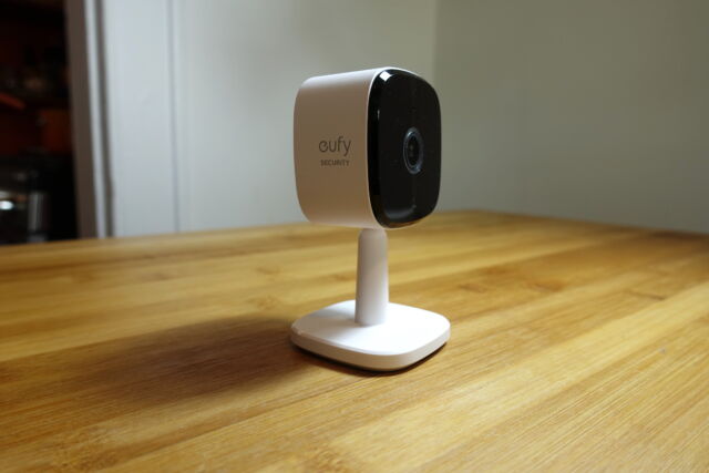 Eufy's Indoor Cam 2K is a great budget security camera with a crisp video quality.