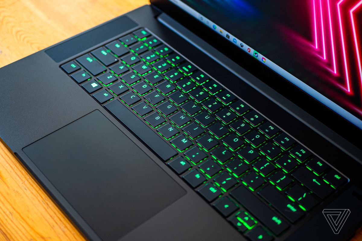 Razer Blade 15 Base