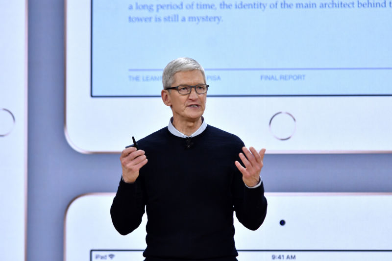 Apple CEO Tim Cook speaks to a crowd.