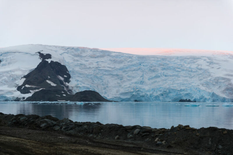 Image of glaciers terminating above water.