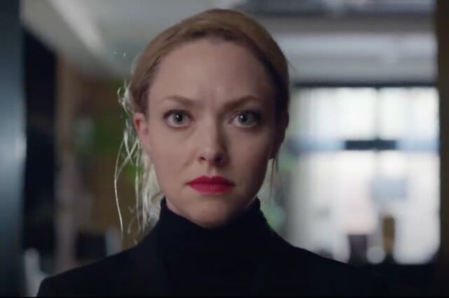 Amanda Seyfried stars as Elizabeth Holmes.