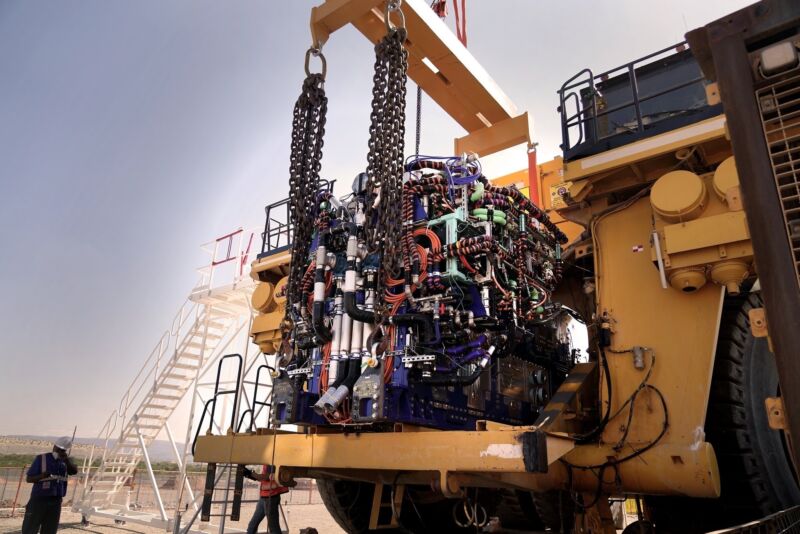 A two-megawatt hydrogen-fueled powerplant, designed and built by First Mode in Seattle, is installed in a haul truck at Anglo American's platinum mine at Mogalakwena, South Africa. This vehicle is the world's largest zero-emission truck.