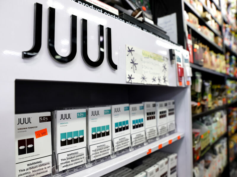 FDA backpedals on Juul ban, says it’s re-reviewing company’s “unique” issues