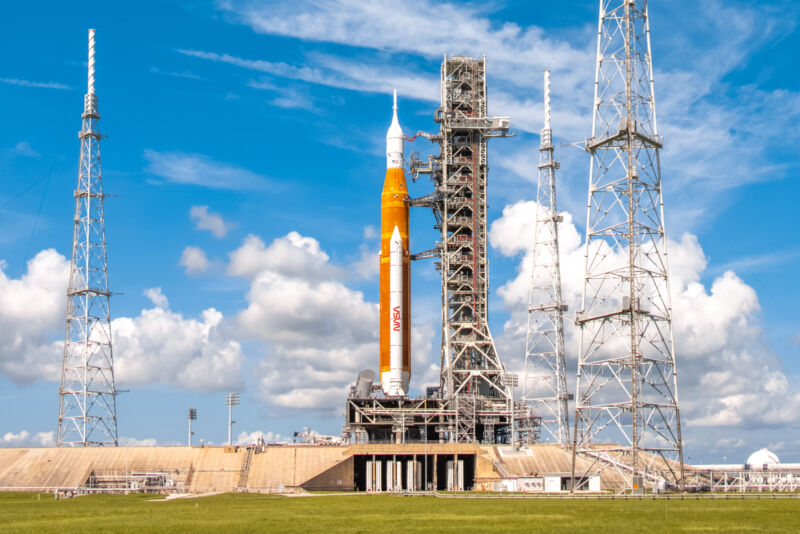 NASA's Space Launch System rocket at LC-39B on September 1st, 2022.