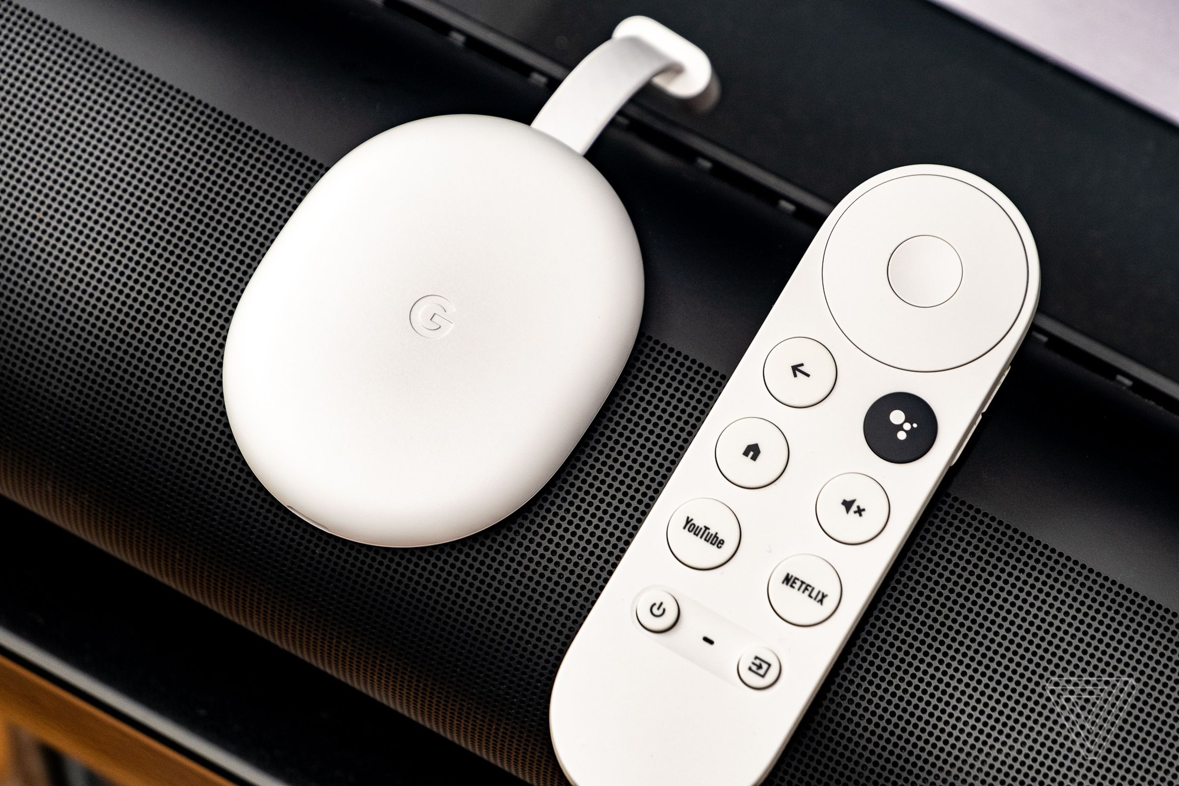 Google Chromecast with remote