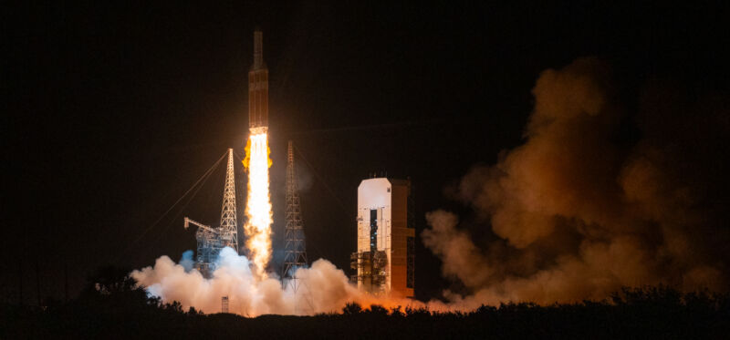 United Launch Alliance's Delta IV Heavy rocket takes flight early on Thursday morning carrying the NROL-68 mission.