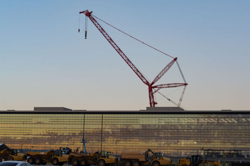 The Taiwan Semiconductor Manufacturing Co. facility under construction in Phoenix, Arizona, US, on Tuesday, Dec. 6, 2022.