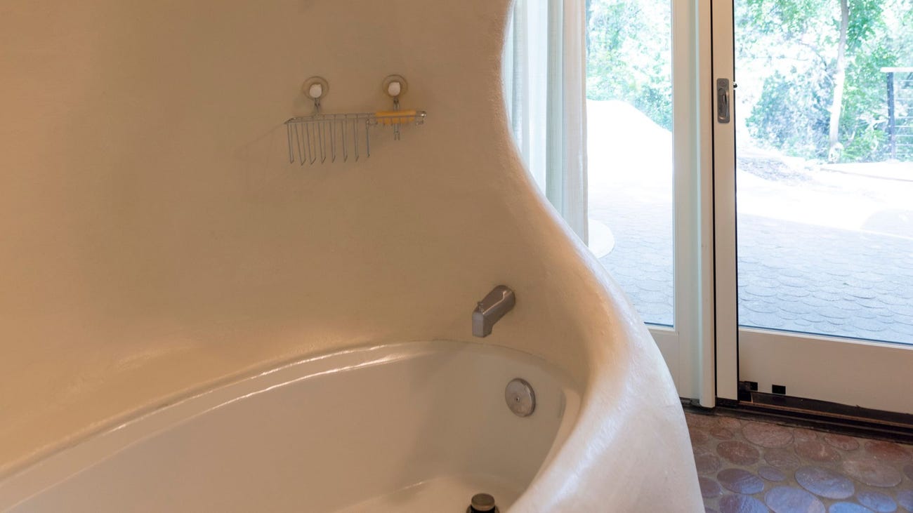 The Bloomhouse bathtub.