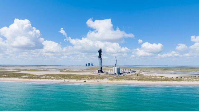 SpaceX says it is waiting for an FAA launch license before moving forward with the second Starship test flight.