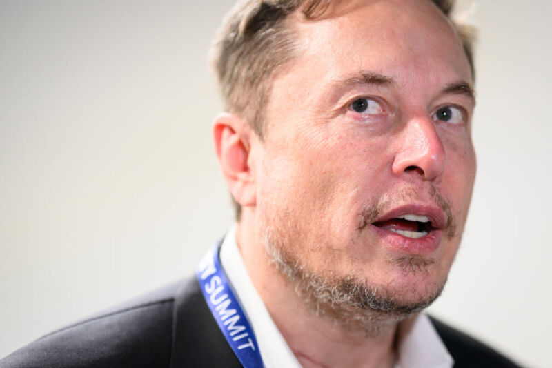 Hate speech group calls Musk “thin-skinned tyrant” amid X advertiser fallout