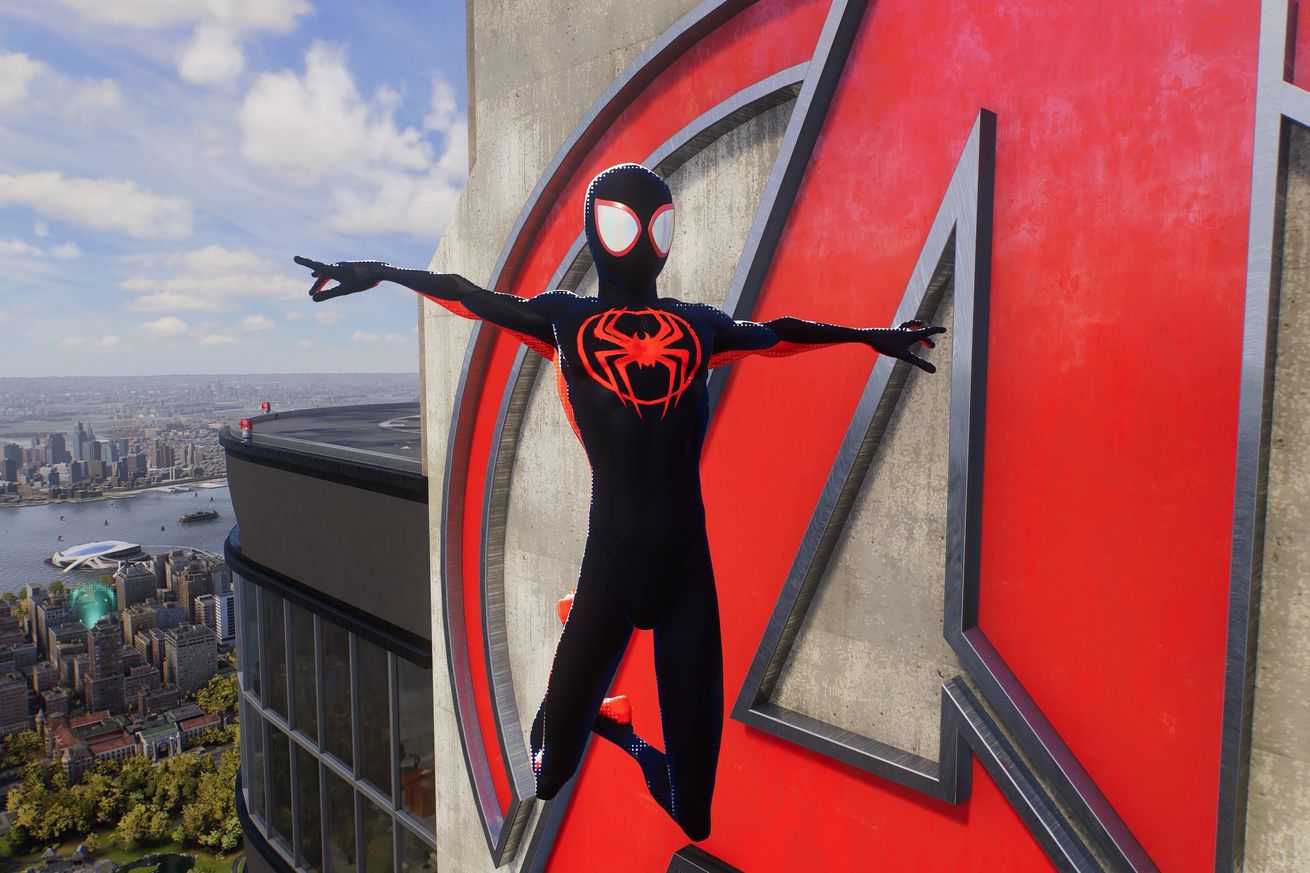 A still photo of Miles Morales in the Across the Spider-Verse suit in the video game Spider-Man 2.