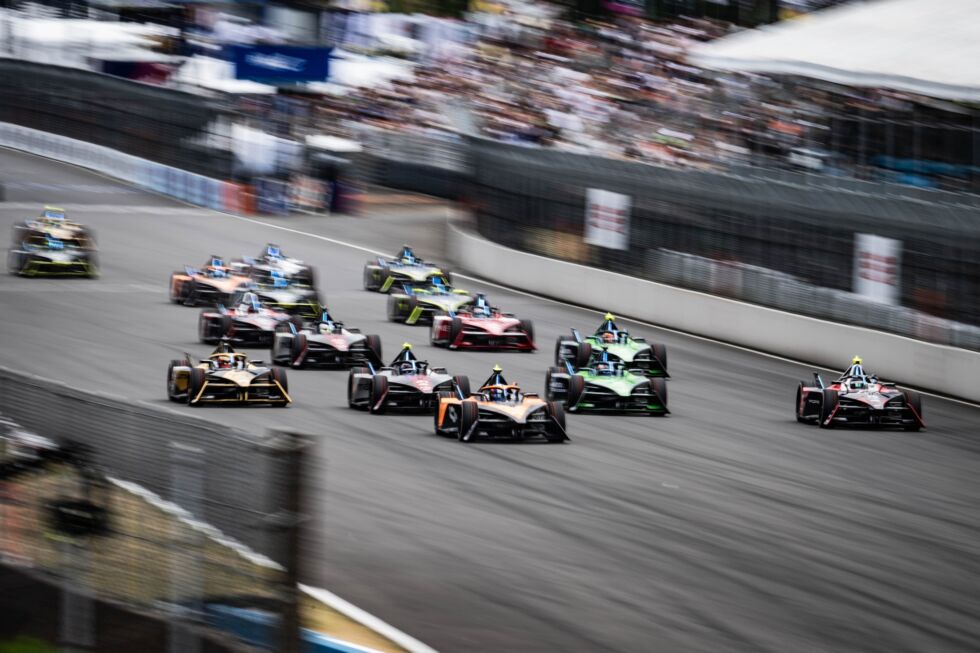 At Portland, we saw pack racing down the main straight. 