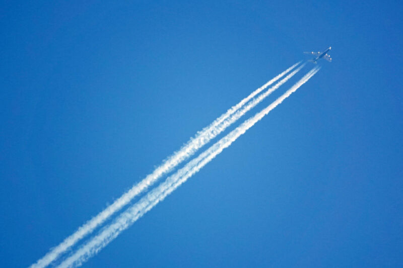 Contrails from a jet