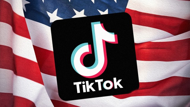 President Donald Trump signed an executive order Monday night instructing the attorney general’s office to delay enforcing the law that banned TikTok in the U.S. effective Sunday for 75 days.